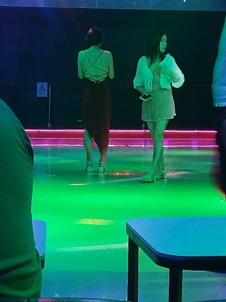 刚到温度下午就来了刚开始人不多